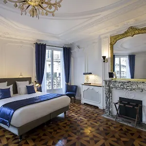 Vestay George V Parigi